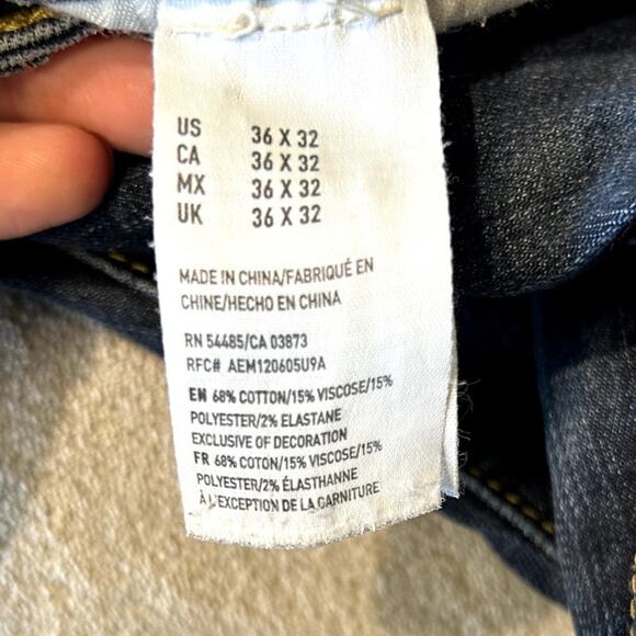 American Eagle Active Flex Straight Leg Dark Wash Size 36x32 - Picture 5 of 6